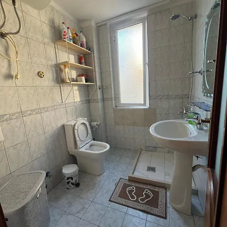 Simple & Apartment